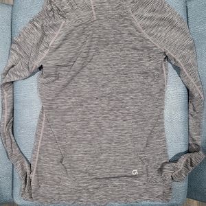 GAP athletic hooded top with thumb holes